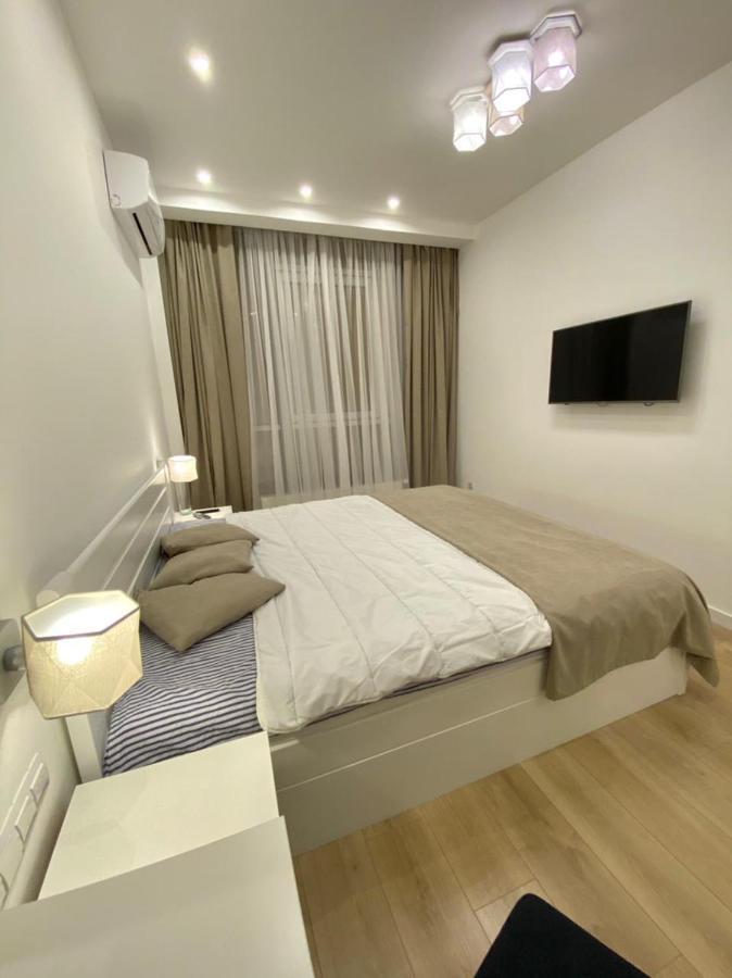 Vip In Apartment *